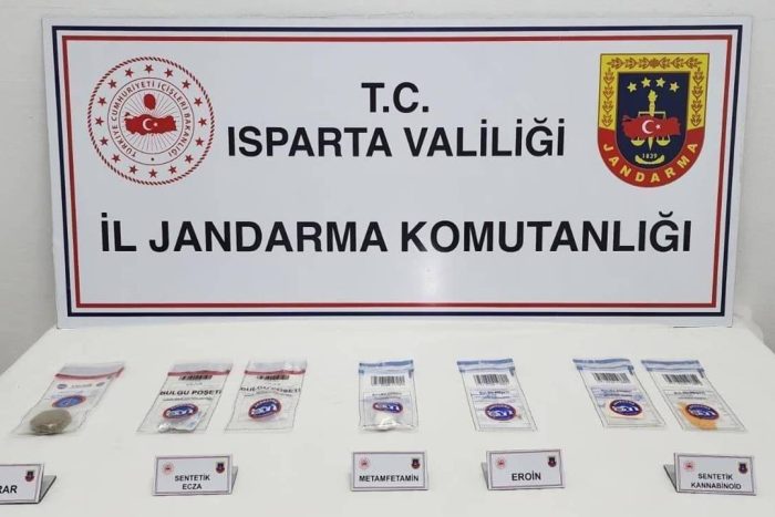 Isparta’da Jandarmadan Uyuşturucu Operasyonu: 3 Tutuklama
