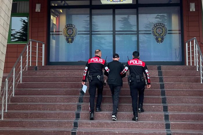 16 Yıl Hapis Cezasıyla Aranan Şahıs Yunus Timlerinden Kaçamadı!