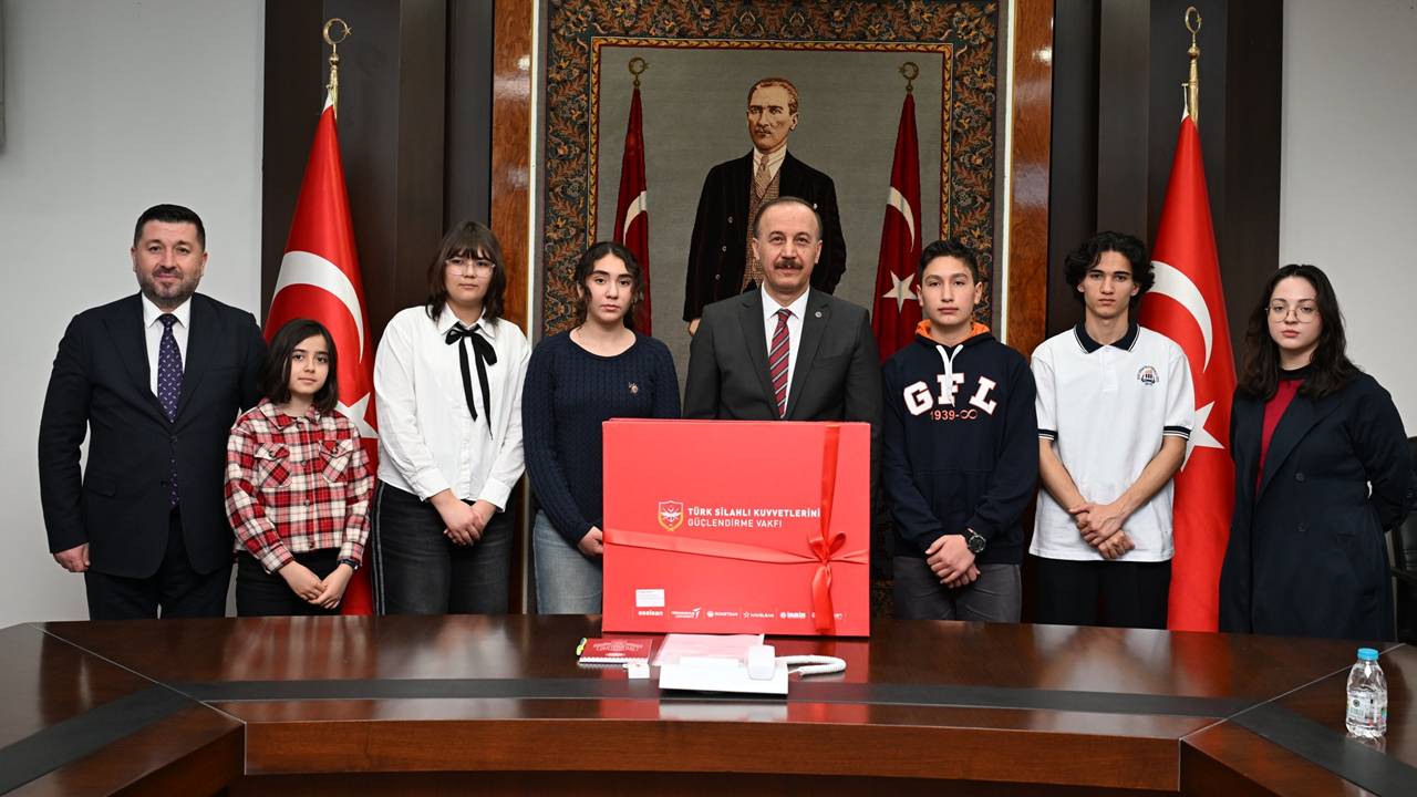 Isparta’da Öğrencilerden Savunma Sanayisine Yaratıcı Tasarımlar