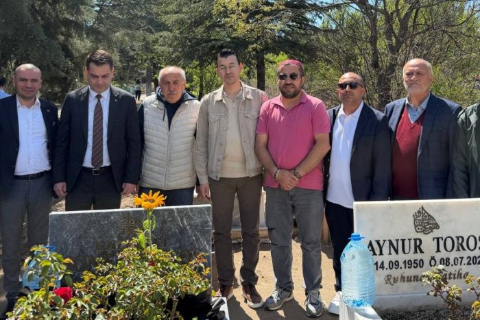 Gazeteci Soner Toros, Vefatının 5. Yılında Isparta’da Dualarla Anıldı