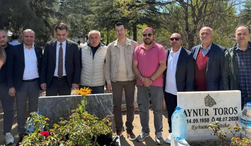 Gazeteci Soner Toros, Vefatının 5. Yılında Isparta’da Dualarla Anıldı
