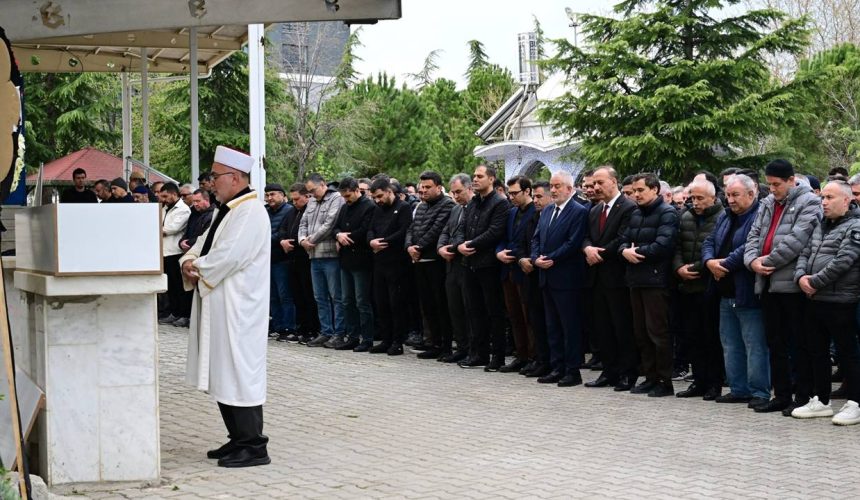 Ortaokul öğrencisi Zeynep Aras Hayatını Kaybetti