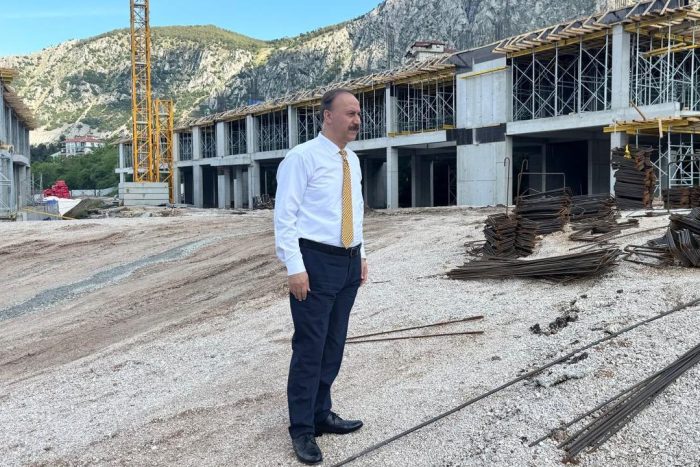 Vali Erin Eğirdir’de İncelemelerde Bulundu: Fen Lisesi Kompleksi Hızla Yükseliyor!