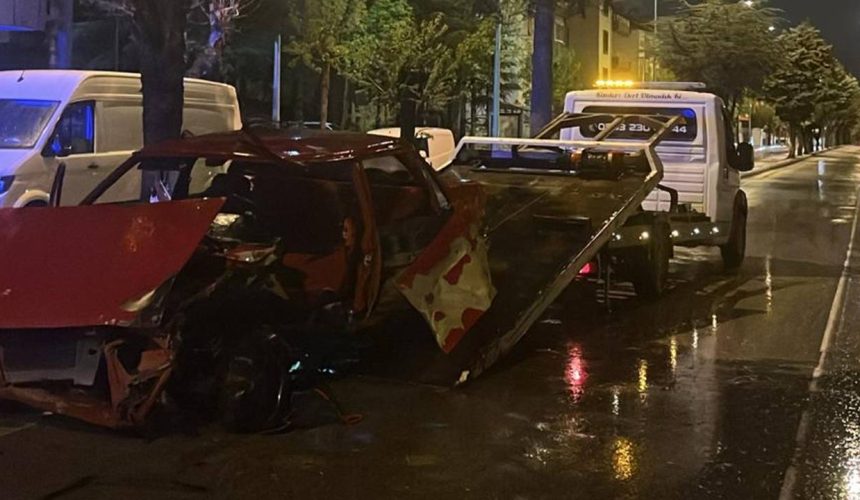 Sağanak Yağış Kazayı Getirdi: Isparta’da 2 Kişi Yaralandı