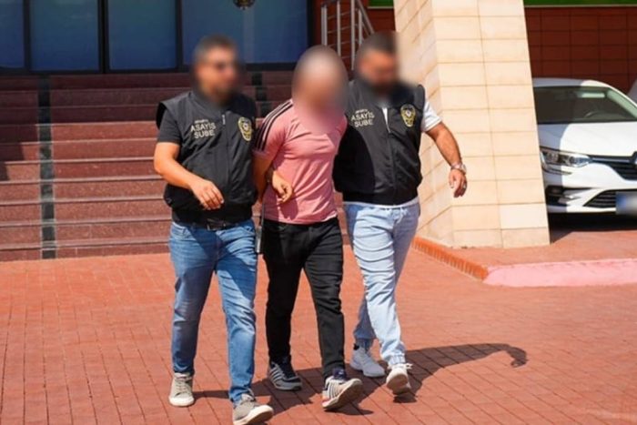 Emniyetten Kaçamadı: 9 Yıl 11 Ay Cezası Bulunan Firari Hükümlü Yakalandı!