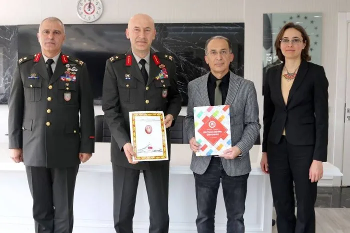 SDÜ ile Eğirdir Dağ Komando Okulu Arasında Yapay Zekâ Alanında İş Birliği Protokolü İmzalandı