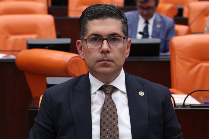 Yalım Halıcı’dan Bakan Yumaklı’ya “Dolu” Çağrısı: “Çiftçinin Mağduriyetini Acilen Giderin!”