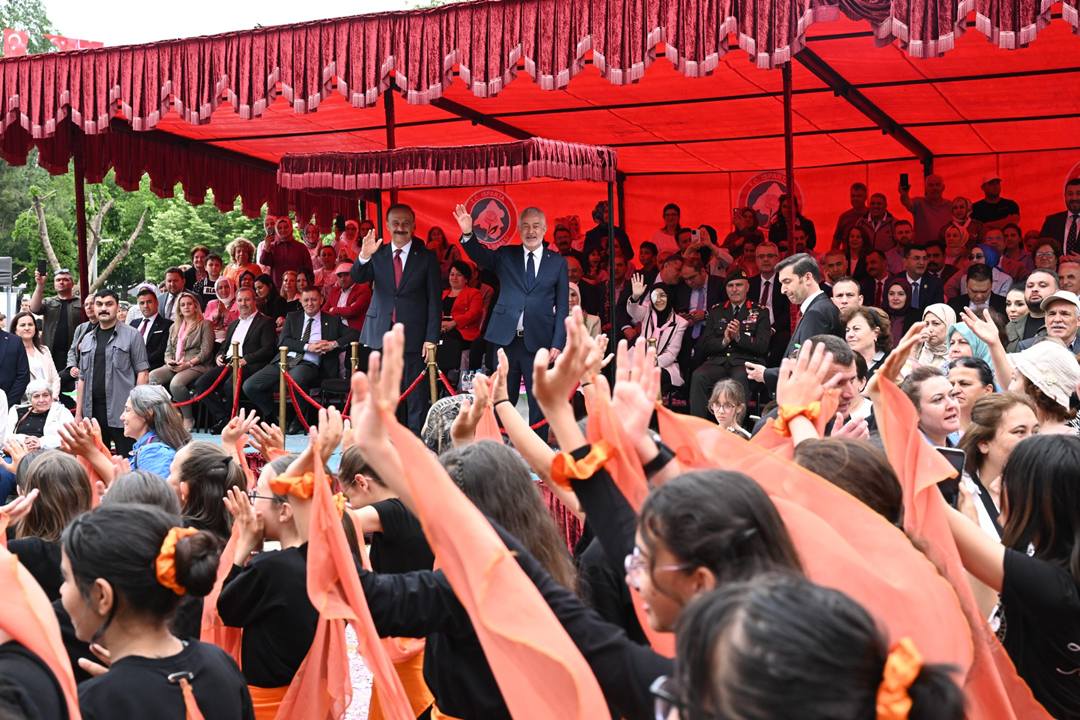 05-06-2026-gul festivali kortej (14)