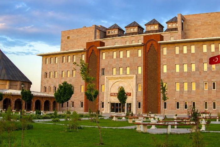 HSK 2026 Yaz Kararnamesi Yayımlandı: Isparta Adliyesi’nde Görev Değişimi