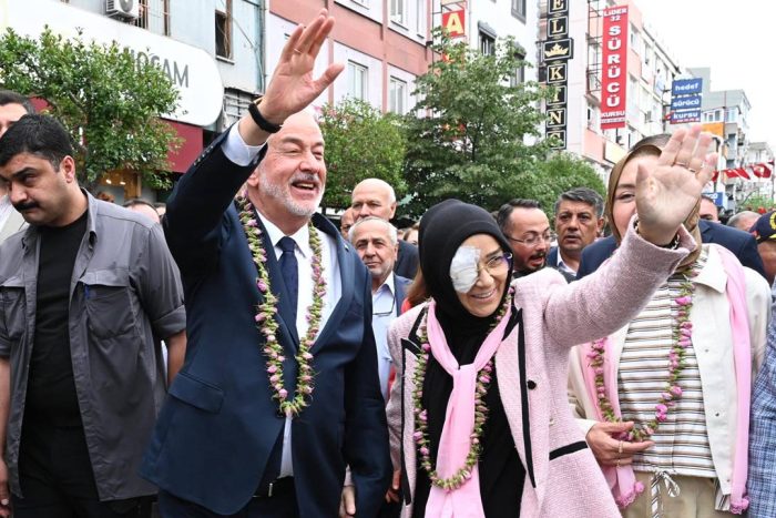 Başkan Başdeğirmen’den Isparta Halkına Gönülden Teşekkür: “Gül Festivalimizi Birlik ve Beraberlik İçinde Dünyaya Tanıttık”