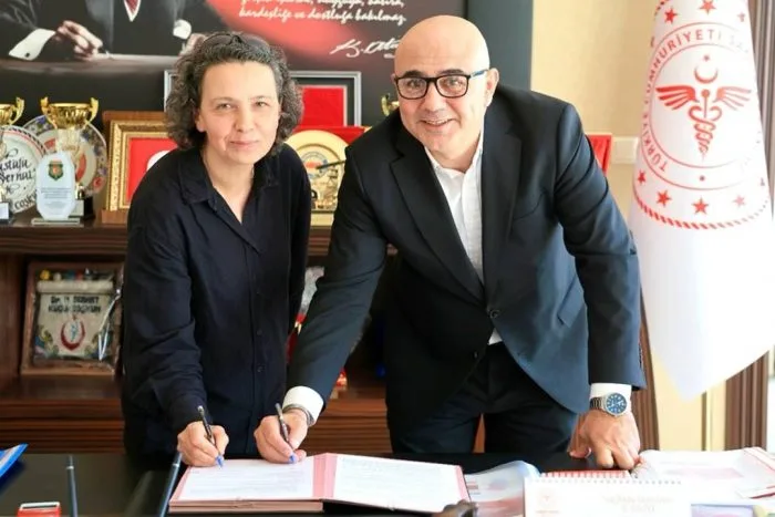 Isparta’ya Yeni Aile Sağlığı Merkezi Ve 112 İstasyonu: Protokol İmzalandı