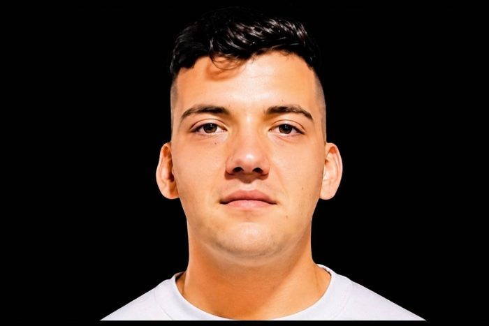 20 Yaşındaki Halil Özkan Kalbine Yenik Düştü