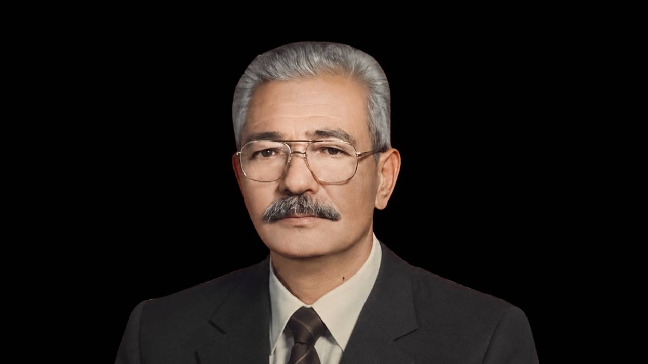 Isparta Çarıksaraylar Çukur Mahallesi nüfusuna kayıtlı Emekli Astsubay Mustafa Dönertaş vefat etti.

Merhum Mustafa Dönertaş’ın cenazesi, ikindi namazını müteakip Isparta Müftülük Camii’nde kılınan cenaze namazının ardından Gülcü Mezarlığı’nda toprağa verildi. Merhuma Allah'tan rahmet ailesi ve yakınlarına başsağlığı dileriz.