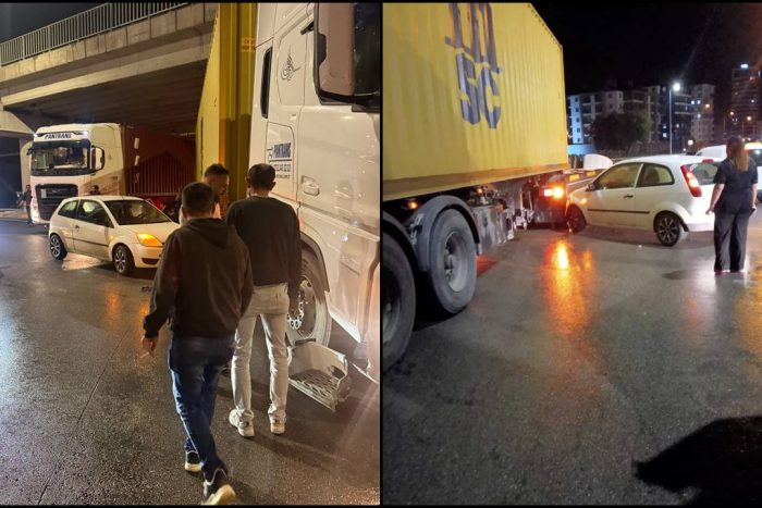 Isparta şehir trafiğinin en yoğun noktalarından biri olan Otogar Kavşağı'nda bugün korku dolu anlar yaşandı. Edinilen bilgilere göre, kavşaktan dönüş yapmakta olan bir tır ile seyir halindeki bir otomobil henüz belirlenemeyen bir nedenle çarpıştı. Kaza nedeniyle otomobilde maddi hasar meydana gelirken, kazayı gören çevredeki vatandaşlar durumu hemen 112 Acil Çağrı Merkezi'ne bildirdi.
İhbar üzerine olay yerine kısa sürede polis ve sağlık ekipleri sevk edildi. Yürekleri ağza getiren kazada şans eseri herhangi bir can kaybı yaşanmazken, kaza nedeniyle kavşakta trafik akışı bir süre kontrollü olarak sağlandı.