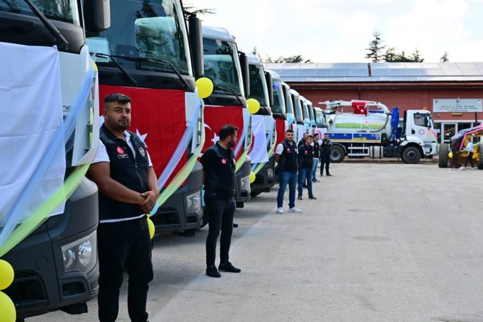 Isparta İl Özel İdaresi’ne Dev Yatırım: Tek Kuruş Borçlanmadan 26 Yeni İş Makinesi ve Kamyon Filoya Katıldı!