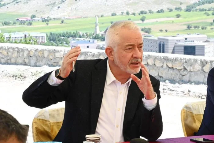 Çünür Tepesi’nde ‘Milli Servet’ Önlemi! Başdeğirmen Kurum Müdürlerini Topladı: Kaz-Kapat Devri Bitmiştir!
