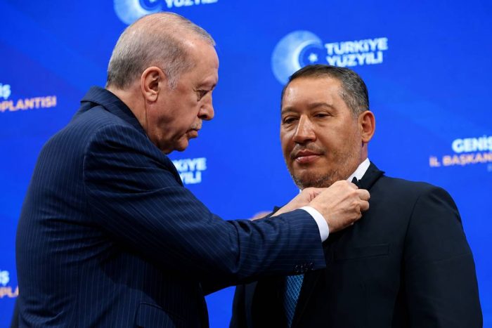 Dinar Belediye Başkanı Veysel Topçu’ya Saldırı Girişimi İddiası