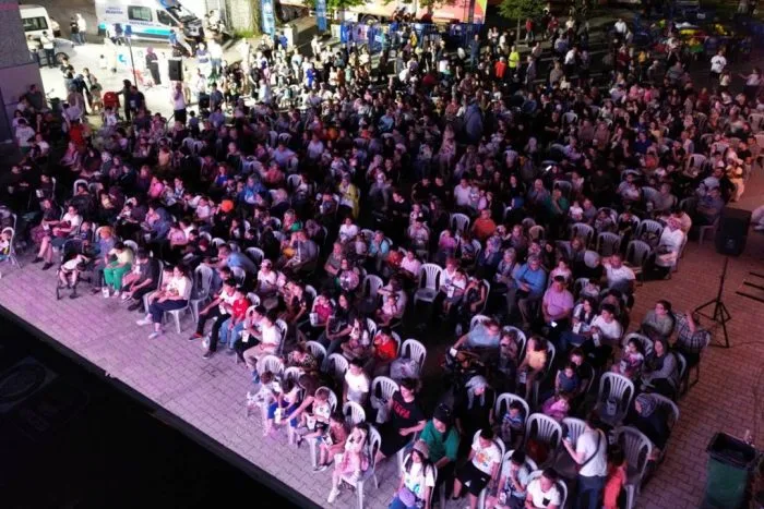 Batıkent Mahallesi’nde Açık Havada Sinema Keyfi Yaşandı