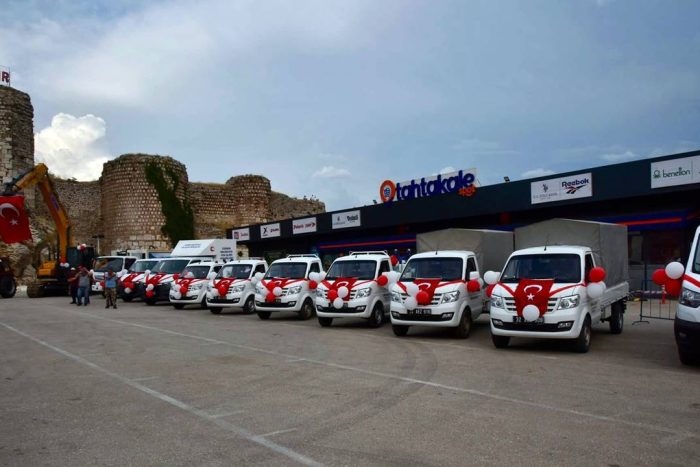 Eğirdir Belediyesi Araç Filosunu Güçlendirdi: Başkan Özer’den Personele “Alın Teri” Teşekkürü
