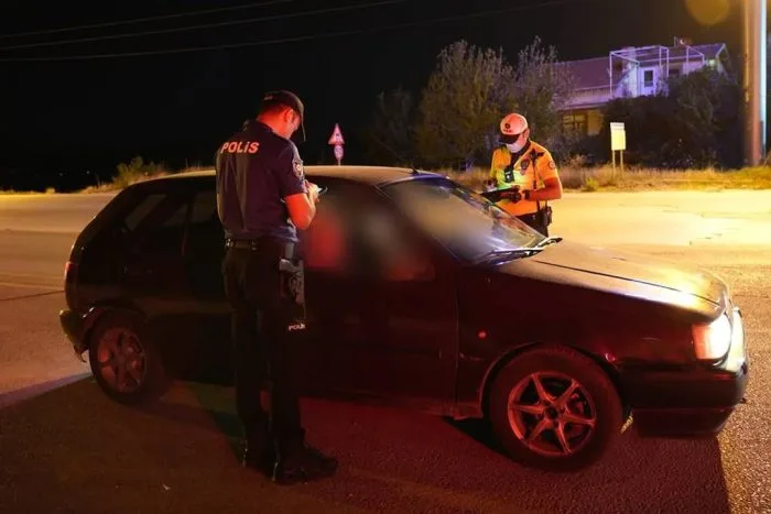 Isparta’da Emniyet Ekiplerinden 5 Ana Noktada Geniş Kapsamlı Uygulama