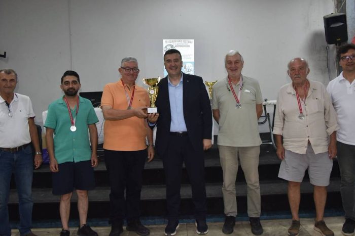 Eğirdir Briç Festivali Sona Erdi: Sakin Şehir Kupası Ödülleri Sahiplerini Buldu