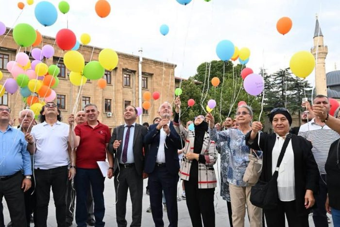 Görkem Efe İçin Unutulmaz Kutlama: Umut Balonları Gökyüzünü Kapladı!