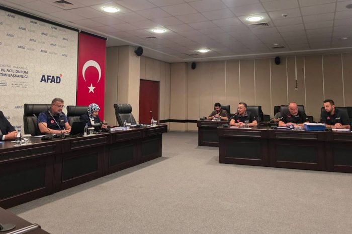 Eğirdir Belediye Başkanı Mustafa Özer Ankara’da: İmaret Mahallesi Konutları İçin Masaya Oturdu