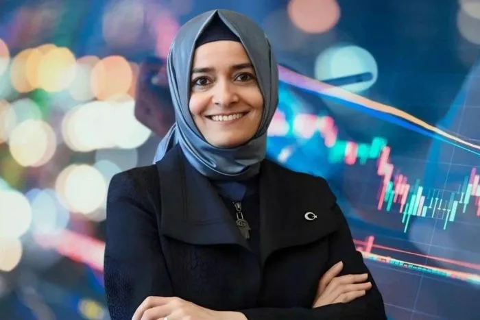 AK Parti Genel Başkan Yardımcısı Fatma Betül Sayan Kaya Görevinden İstifa Etti