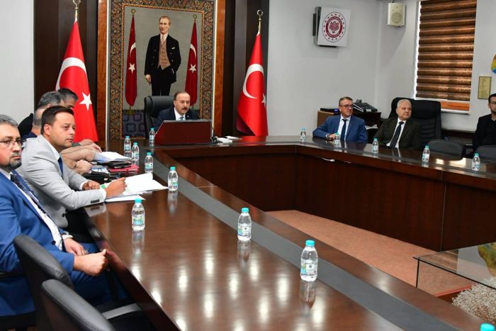Vali Erin: “Gençlerimizin Huzur ve Güvenliği Bizim İçin Her Şeyden Önce Geliyor”