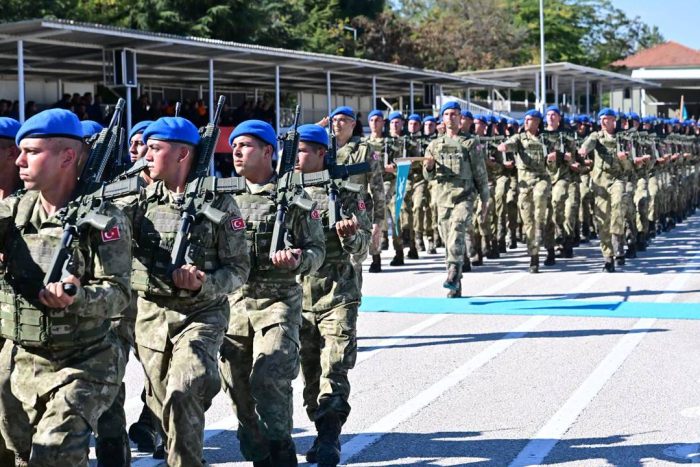 Isparta 40’ıncı Komando Eğitim Alayı Tugay Seviyesine Yükseltildi: Şanlı Sancak Teslim Edildi