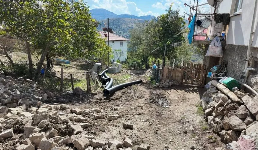 Eğirdir Bağacık Köyü’nde Altyapı Hamlesi: Kanalizasyon ve Atık Su Tesisatı İnşa Ediliyor